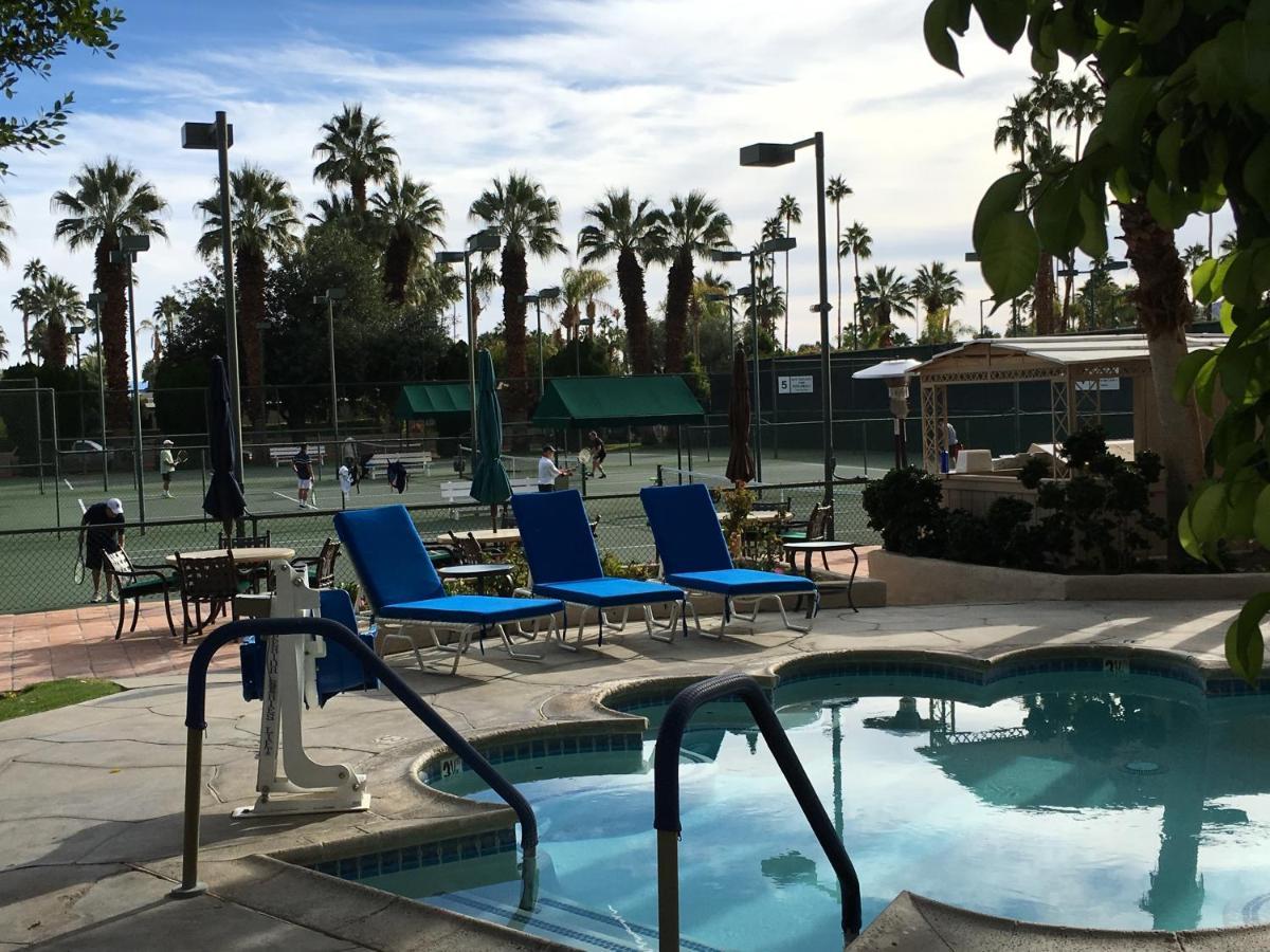 Getaways At Palm Springs Tennis Club Экстерьер фото